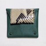 カシメコインケース、パイソンの画像
