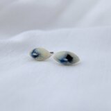ピアス bourgeon blueblackの画像