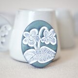 : : : 陶土の草花ブローチ : : : 1366の画像