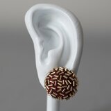 ピアス　ばらまく　2　まる　竹ビーズ　ゴールド　ボルドー　サージカルステンレスピアス　おおぶり　一点もの　ビーズ刺繍の画像