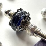 かんざし　紺色の星フレームのとんぼ玉A　一本挿し　一本簪　涼しげ　夏　星空　夜空　宇宙　ガラス　トンボ玉の画像