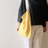 天日干しリネンワンショルダーbag　黄色の画像