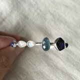宝石箱のバングルの画像