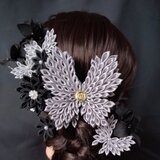 つまみ細工　蝶々と花《銀と黒》１０点セットの画像