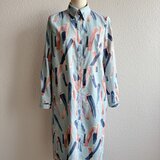 シャツワンピースの画像