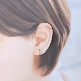 〈痛くない〉〜2Way〜ゴールドリングイヤーカフ・イヤリング・フェイクピアス(両耳用)(直径約12㎜太さ約0.85㎜)(調節可)の画像