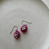 フェルト泡々ピアス(マゼンタ)の画像