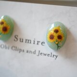 グリーンアベンチュリンとひまわりのピアス（イヤリング変更可）｜天然石×金箔×夏の花の画像