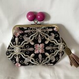 インド刺繍　木玉親子がま口ミニ財布２の画像