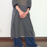 透けるブラックギンガムチェックパフスリーブワンピースの画像