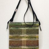 裂き織り　ふらっとサコッシュ（ゴールドライン）の画像