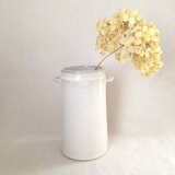 筒型耳付き花瓶(アンティークホワイト)の画像