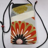 ８２６１　色留袖で作ったポシェット　＃送料無料の画像