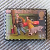 イギリス　童話切手ブローチ10440の画像
