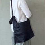 撥水 ファスナーショルダーバッグの画像