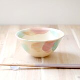 色化粧 刷毛目模様のリムボウル 春色の画像