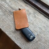 秋の装いに。本革 キーケース／アンティークブラウン｜スマートキー対応・経年変化を楽しむ一点もの