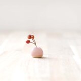 陶土の小さな花立て 桜花釉 ＊ ドライフラワー付きの画像