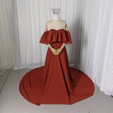 人気上昇！パーティードレス テラコッタ色 オフショルダー ロングトレーン 編み上げ 前撮りの画像