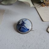 ブルーの丸いオランダデルフトブローチ