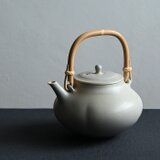上手急須 変形 ベージュの画像