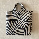 型染め　帆布トート（M）「糸巻き」