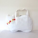 スラブリネン お花の白猫バッグ オフホワイト