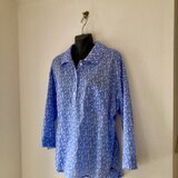 定番シャツ