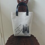 手刺繍のミニバック・フランス田舎風景