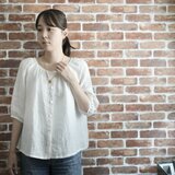 上質リネンのゆったり前開き５分袖ブラウス　No.360