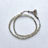 チェコビーズのコードネックレス【受注制作】／ ガラスビーズ, マクラメコード