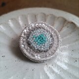 雨音✢刺繍ブローチの画像