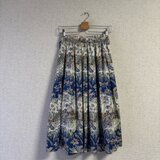 エイヴィアリーペイズリー  タックスカートのコピー