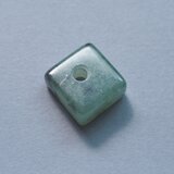 糸魚川翡翠　約3ミリ穴のいろんなビーズ07の画像