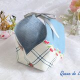 リボン付きあずま袋の小物入れの画像