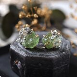 グリーンアパタイトとダイヤモンドクォーツのピアス