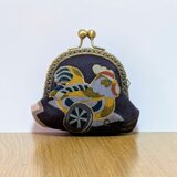 帯から作ったがま口の画像
