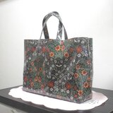BagビニールA4／闇夜に花は鮮やかに開くの画像