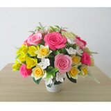 フェルトの花＊水仙と薔薇の和洋モダンアレンジ＊フェルトフラワー 花ギフト アートフラワーの画像