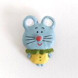 ブローチ　赤鼻のねずみの画像
