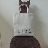 R173 　手刺繡のバック　・　紫