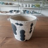 幾何学レリーフの植木鉢