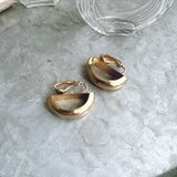 Y1177-ヴィンテージイヤリング U.S.A. 1980s Gold Tone Harf Hoop Clip Earrings