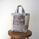 [Y様オーダー品]　リバティ　ラミネートパッチワークバッグ　
