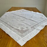 麻オーガンジー手刺繍テーブルクロス