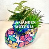 ガラスタイル付き　花柄　ラメちょうちょ付き　ピンク　ブーツプランターオブジェ手作り　セメント　植木鉢　かわいいブーツ