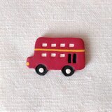 ロンドンバスのブローチ