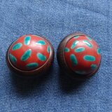 朱×緑の磁器と紫檀の釦2個セット２８mm