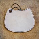 【NEW】本革ねこパスケース（ベージュ）