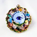 【07】澄んだ瞳とミニきのこ　大きめペンダント